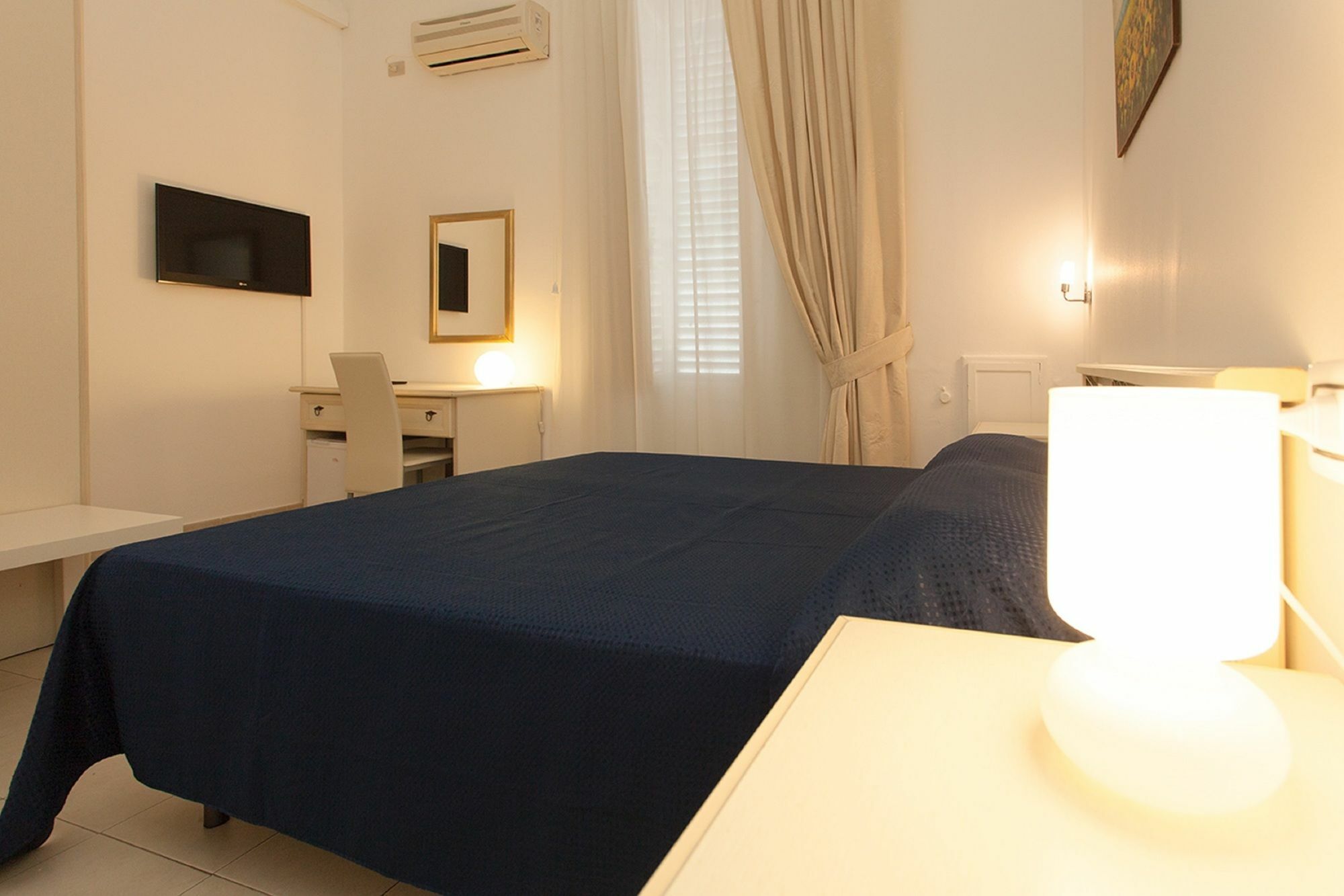 Afea Art & Rooms Palermo Exterior photo